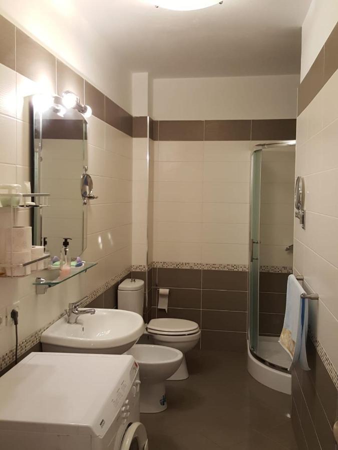 שקודר Holiday Center Apartment מראה חיצוני תמונה