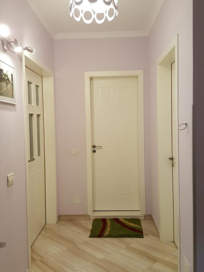 שקודר Holiday Center Apartment מראה חיצוני תמונה